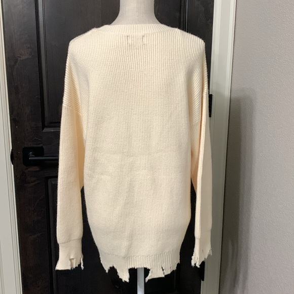 POL Cream Distressed Sweater S - Picture 3 of 12